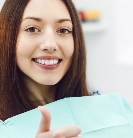 Професійна гігієна зубів Луцьк — чистка Air-Flow Філігранно